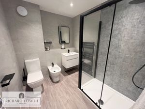 Stylish Shower Room/WC- click for photo gallery